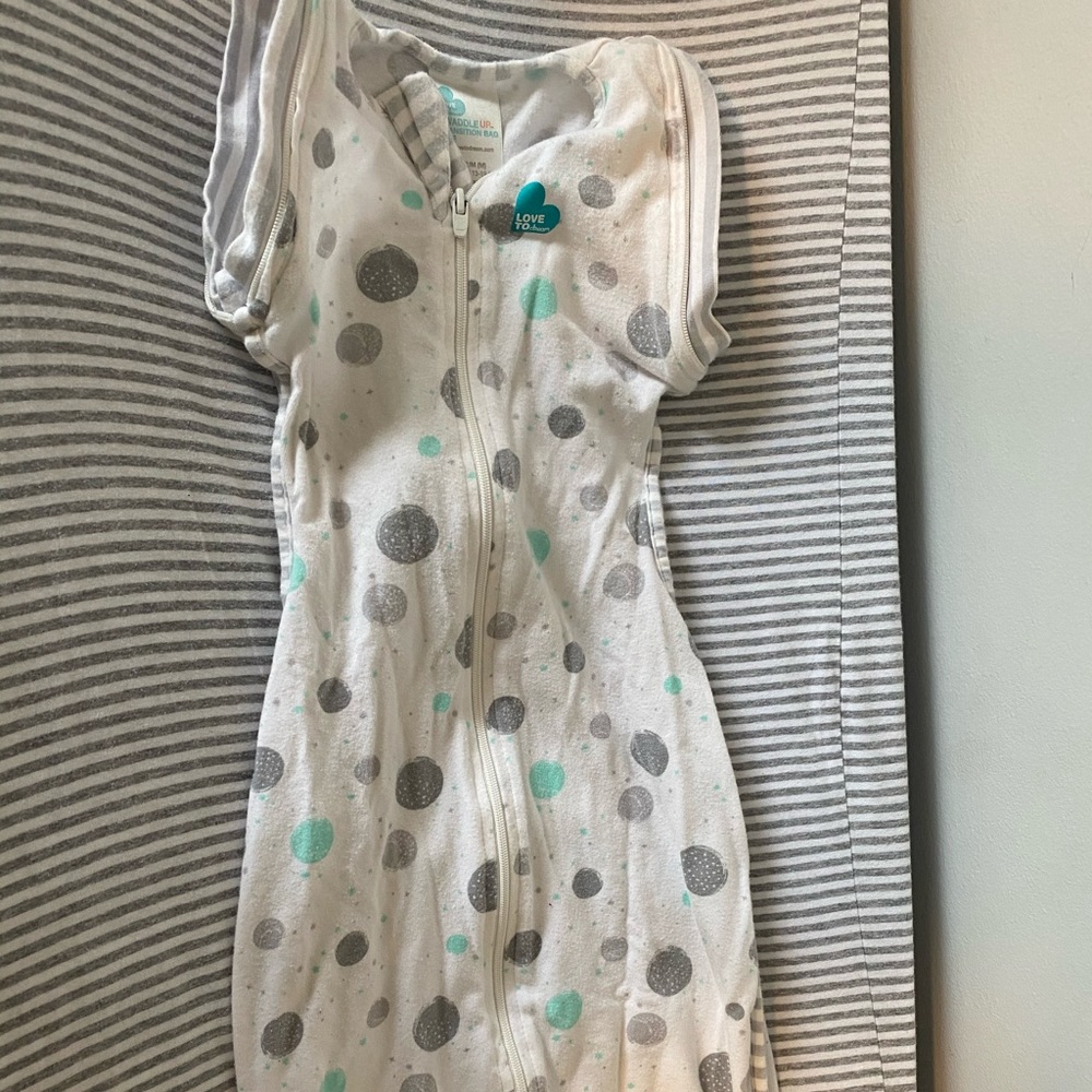 Love to Dream swaddle